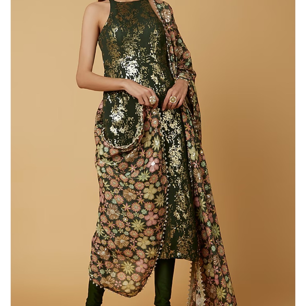 Wildflower by Krishna Padia – Forest Green Georgette Embroidered Kurta Set (3XL)